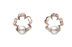 Mikimoto Cherry Blossom Pearl and Diamond Earring 