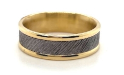 FURRER JACOT YELLOW GOLD AND TANTALUM RING 